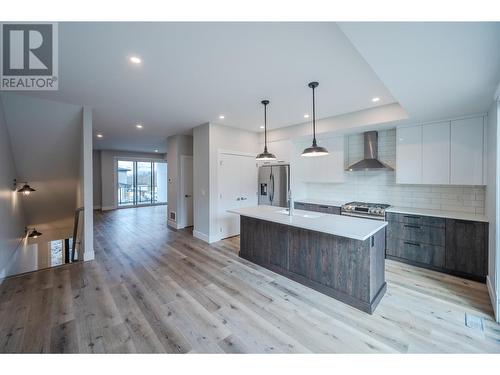 997 Antler Drive Unit# 102, Penticton, BC - Indoor Photo Showing Kitchen With Upgraded Kitchen