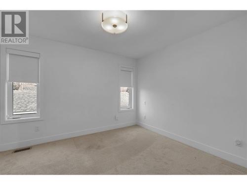 766 Cadder Avenue, Kelowna, BC - Indoor Photo Showing Other Room