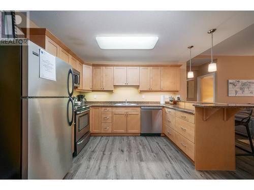 9885 Pinnacles Road Unit# 9, Vernon, BC - Indoor Photo Showing Kitchen