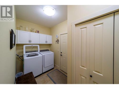 3897 Sonoma Pines Drive, Westbank, BC - Indoor Photo Showing Laundry Room