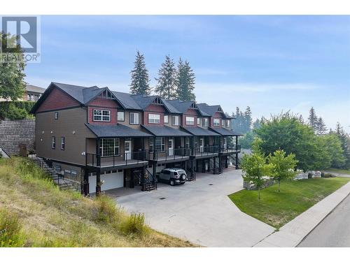 1596 Okanagan Avenue Se Unit# 4, Salmon Arm, BC - Outdoor With Facade