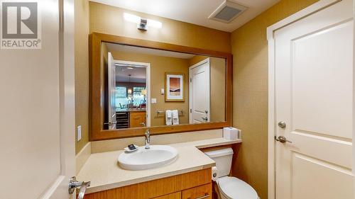 15 Park Place Unit# 12, Osoyoos, BC - Indoor Photo Showing Bathroom