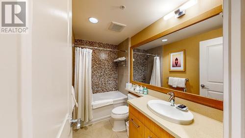 15 Park Place Unit# 12, Osoyoos, BC - Indoor Photo Showing Bathroom