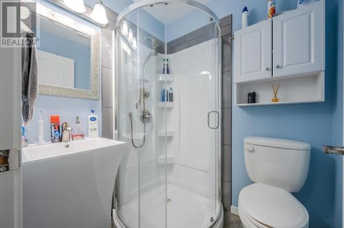 9107 62Nd Avenue Unit# 23, Osoyoos, BC - Indoor Photo Showing Bathroom