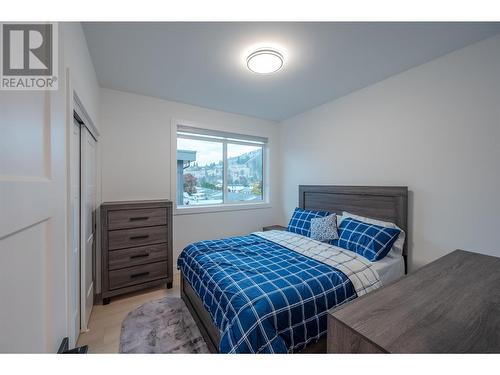 10615 Elliott Street Unit# 106, Summerland, BC - Indoor Photo Showing Bedroom