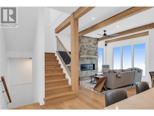 255 Feathertop Way Unit# 82, Big White, BC - Indoor With Fireplace