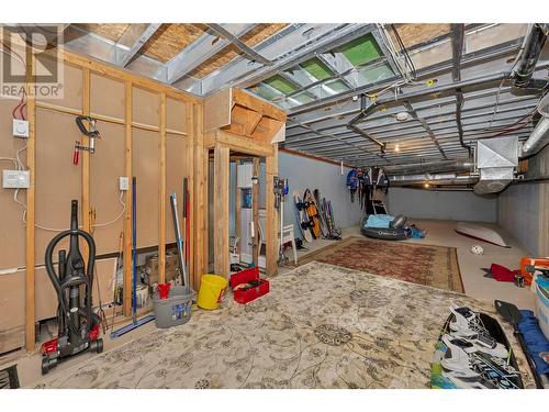 1134 Pine Grove Road Unit# 39, Scotch Creek, BC - Indoor Photo Showing Basement