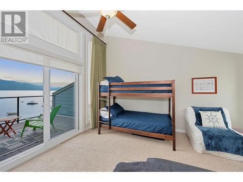 1134 Pine Grove Road Unit# 39, Scotch Creek, BC - Indoor Photo Showing Bedroom