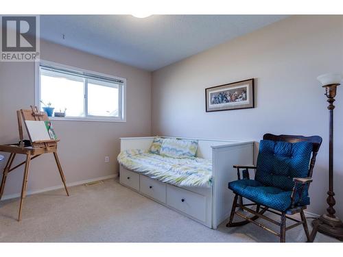 7841 97 Highway Unit# 112-2, Kelowna, BC - Indoor Photo Showing Bedroom