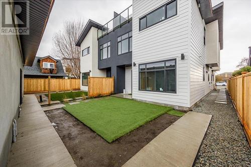 3 762 Morrison Avenue, Kelowna, BC - Outdoor With Exterior