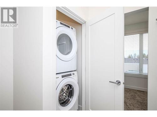 610 Academy Way Unit# 117, Kelowna, BC - Indoor Photo Showing Laundry Room