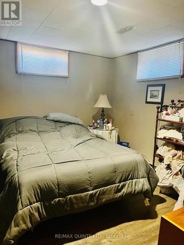 27 Morris Drive, Belleville, ON - Indoor Photo Showing Bedroom