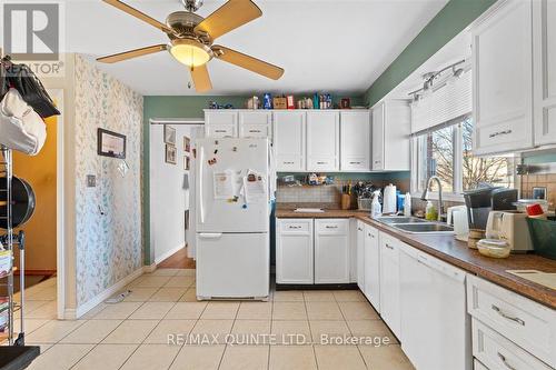 27 Morris Drive, Belleville, ON - Indoor Photo Showing Kitchen With Double Sink