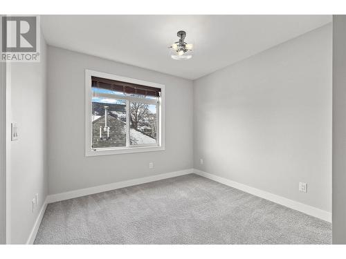 941 Stockwell Avenue, Kelowna, BC - Indoor Photo Showing Other Room