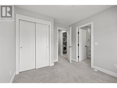 941 Stockwell Avenue, Kelowna, BC - Indoor Photo Showing Other Room