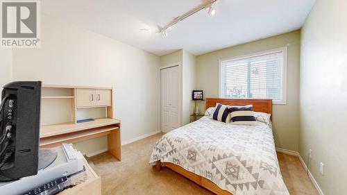 12300 Pinehurst Place Unit# 2, Osoyoos, BC - Indoor Photo Showing Bedroom