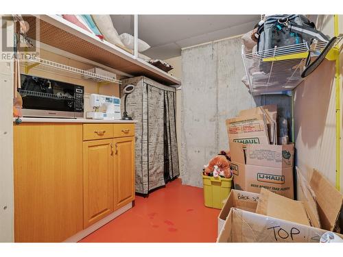 4460 Ponderosa Drive Unit# 105, Peachland, BC - Indoor Photo Showing Basement