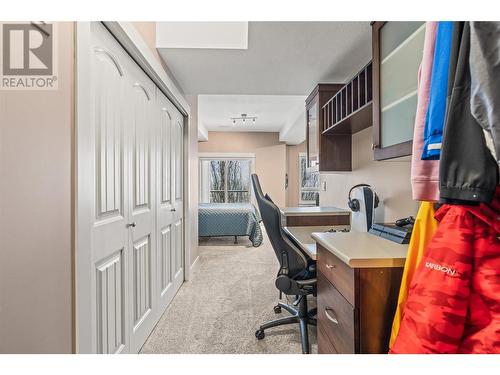 4900 Heritage Drive Unit# 604, Vernon, BC - Indoor Photo Showing Office