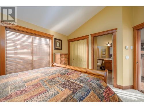 7640 Porcupine Road Unit# 23, Big White, BC - Indoor Photo Showing Bedroom