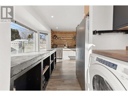 763 Eckhardt Avenue E Unit# 102, Penticton, BC - Indoor Photo Showing Laundry Room