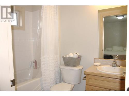 849 Winnipeg Street Unit# 104, Penticton, BC - Indoor Photo Showing Bathroom