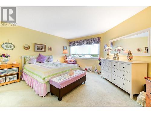 1209 Brookside Avenue Unit# 5, Kelowna, BC - Indoor Photo Showing Bedroom