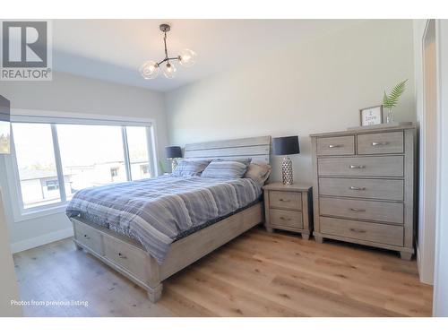 993 Antler Drive Unit# 102, Penticton, BC - Indoor Photo Showing Bedroom