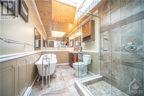 1296 Ste Marie Road, Embrun, ON - Indoor Photo Showing Bathroom