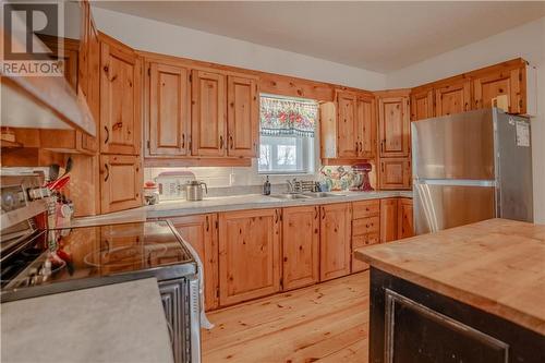 3574 Avonmore Road, Avonmore, ON - Indoor Photo Showing Kitchen With Double Sink