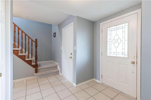 6 Westbury Drive, St. Catharines, ON - Indoor Photo Showing Other Room