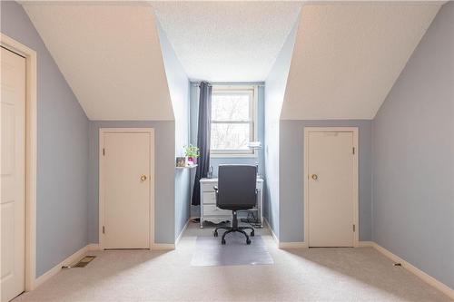 6 Westbury Drive, St. Catharines, ON - Indoor Photo Showing Other Room