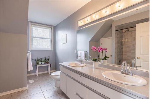 6 Westbury Drive, St. Catharines, ON - Indoor Photo Showing Bathroom