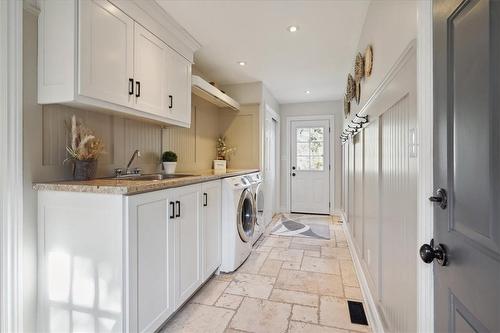 61 Acredale Drive, Carlisle, ON - Indoor Photo Showing Laundry Room