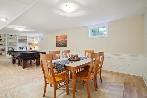 61 Acredale Drive, Carlisle, ON - Indoor Photo Showing Dining Room
