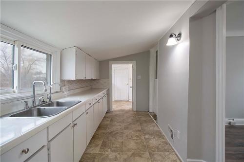 126 Mill Street, Delhi, ON - Indoor Photo Showing Kitchen With Double Sink