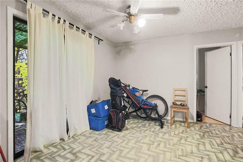 5366 King Street, Beamsville, ON - Indoor Photo Showing Other Room