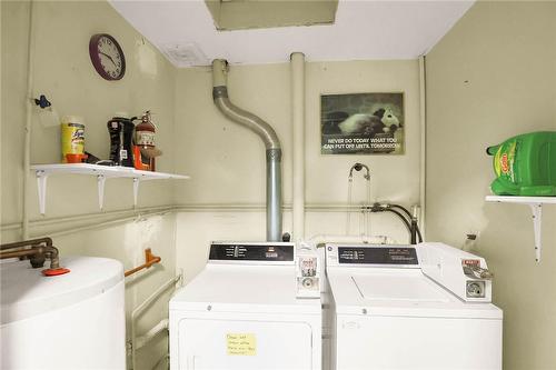 5366 King Street, Beamsville, ON - Indoor Photo Showing Laundry Room