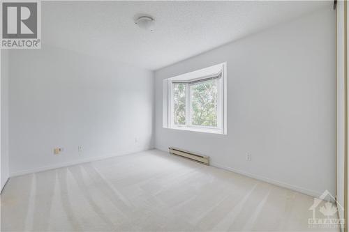 300 Briston Private, Ottawa, ON - Indoor Photo Showing Other Room