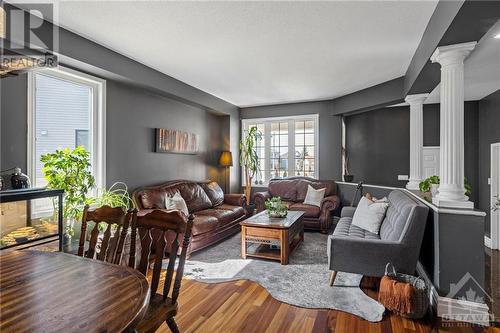 218 Hillpark High Street, Ottawa, ON - Indoor Photo Showing Other Room