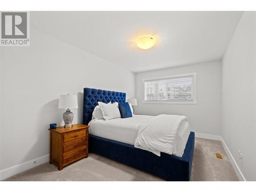 600 Boynton Place Unit# 60, Kelowna, BC - Indoor Photo Showing Bedroom