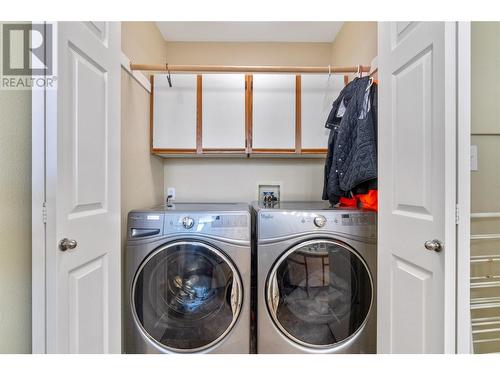 600 10 Street Sw Unit# 13, Salmon Arm, BC - Indoor Photo Showing Laundry Room