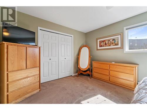 600 10 Street Sw Unit# 13, Salmon Arm, BC - Indoor Photo Showing Bedroom