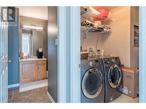 83 Peregrine Way Unit# 34, Vernon, BC - Indoor Photo Showing Laundry Room