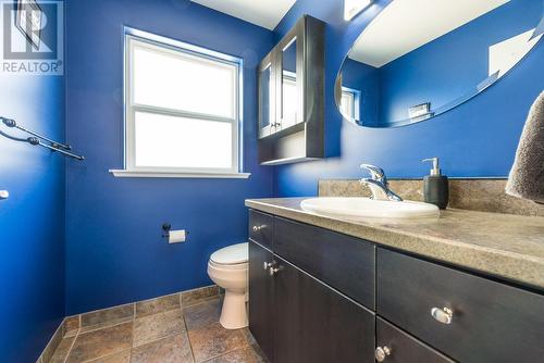 5405 Oleander Drive Unit# 1, Osoyoos, BC - Indoor Photo Showing Bathroom