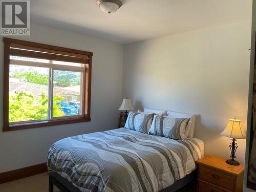 7200 Cottonwood Drive Unit# 74, Osoyoos, BC - Indoor Photo Showing Bedroom
