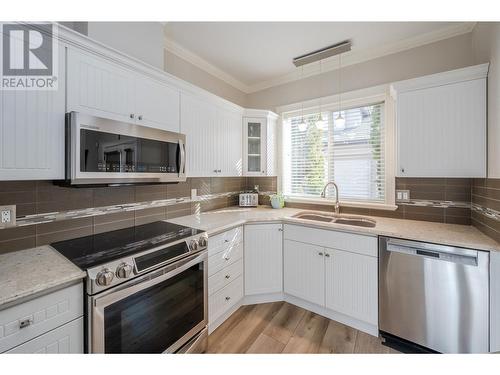 1078 Burnaby Avenue Unit# 103, Penticton, BC - Indoor Photo Showing Kitchen With Double Sink