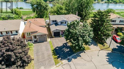 18 Lampman Cres, Thorold, ON - Outdoor With Body Of Water