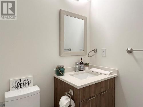 18 Loon Crescent Unit# 4, Osoyoos, BC - Indoor Photo Showing Bathroom