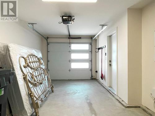 18 Loon Crescent Unit# 4, Osoyoos, BC - Indoor Photo Showing Garage