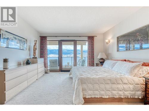 14419 Downton Avenue Unit# 209, Summerland, BC - Indoor Photo Showing Bedroom